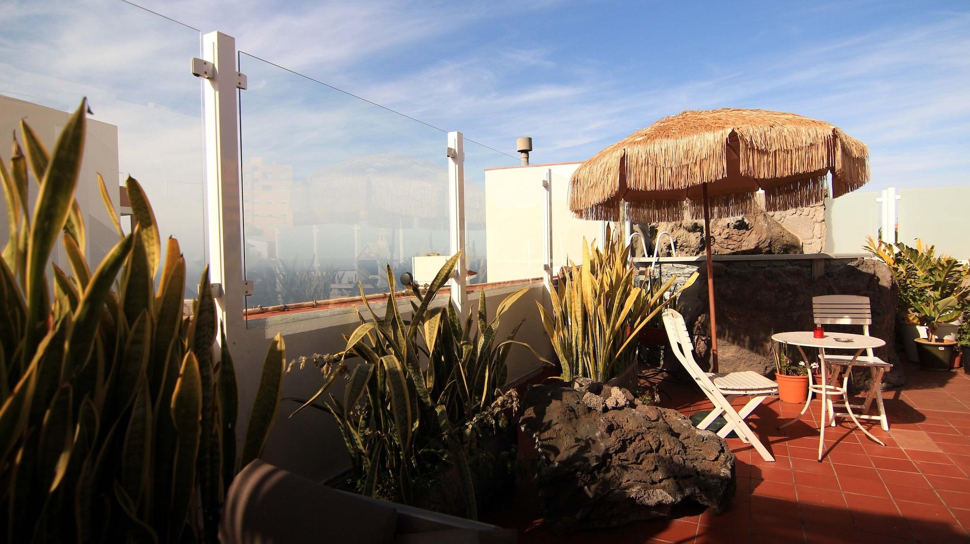 Drago Hostel Icod De Los Vinos Exterior photo
