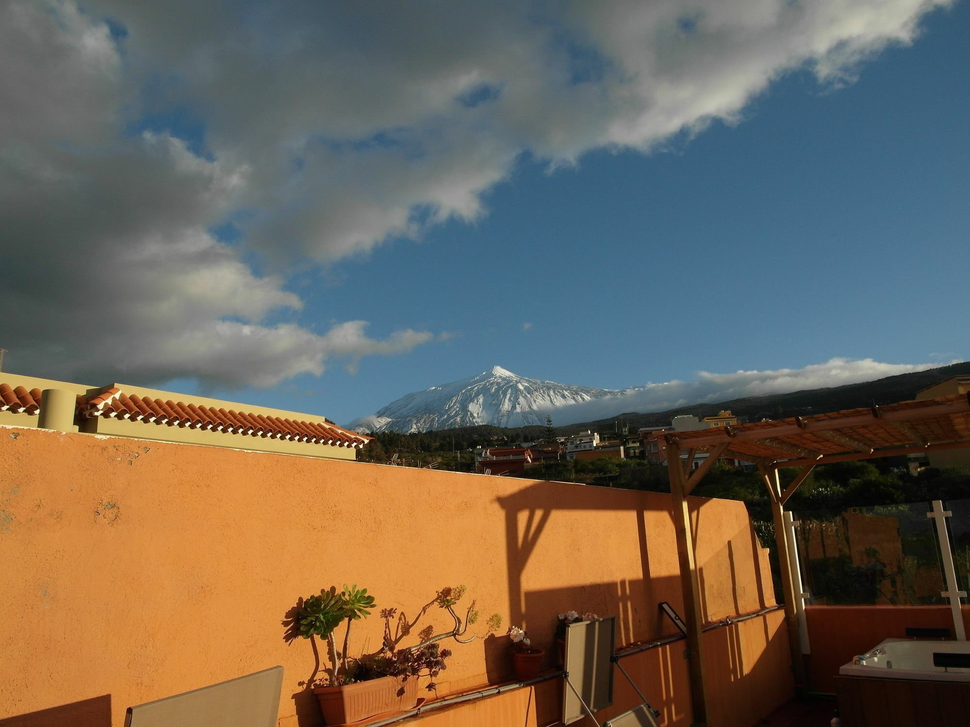 Drago Hostel Icod De Los Vinos Exterior photo